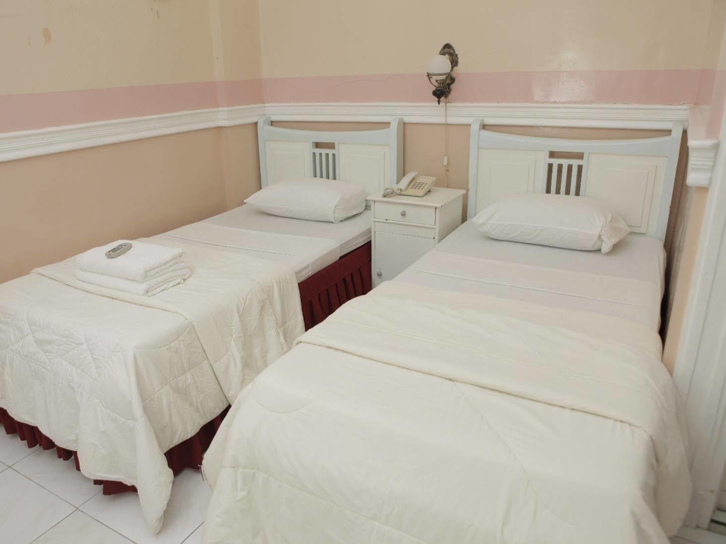 Golden Palace Hotel Tagum Buitenkant foto